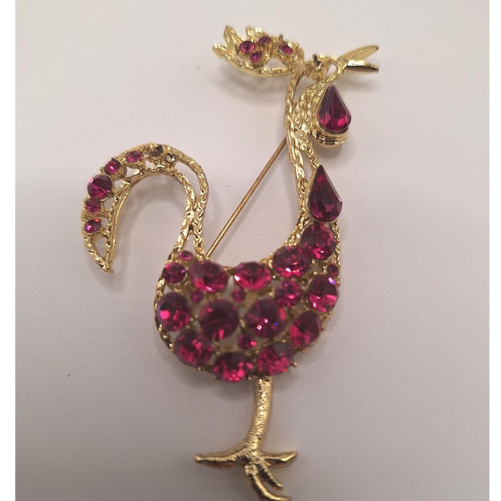Vintage rooster brooch magenta rhinestones figural Kitsch Retro Mid Century